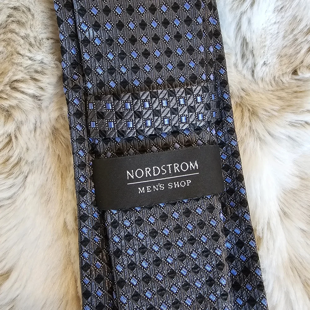 Nordstrom Black and Gray Silk Geometric Men's‎ Tie